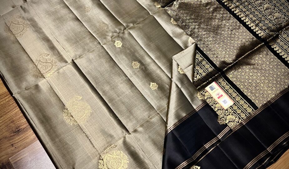 Exclusive Pure silk Handloom Silk Mark Certified Sarees