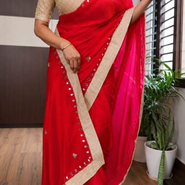Floral Grace in Pure Crepe Silk Saree
