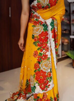 Floral Grace in Pure Crepe Silk Saree