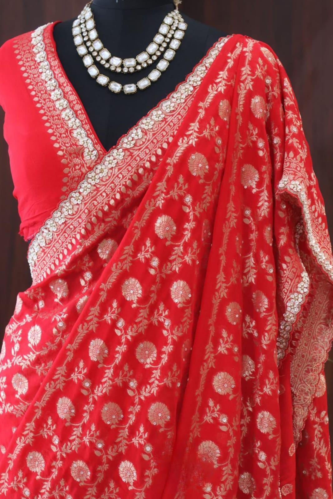 Red pure khaddi georgette saree 4 Red pure khaddi georgette saree - Image 4