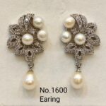 Pearl Earrings 
