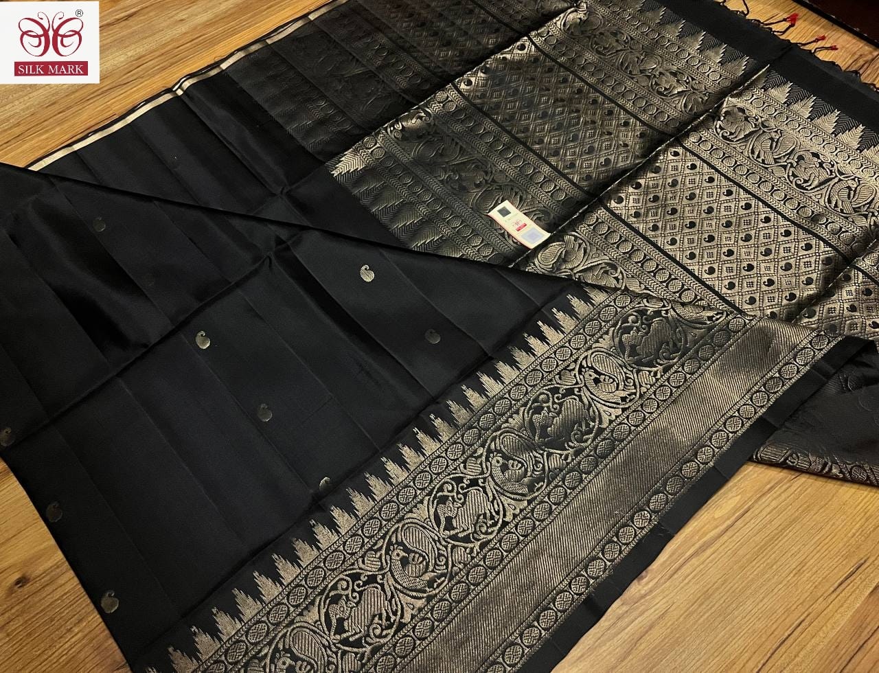 Pure silk Handloom Beautiful Turning work 5 Pure silk Handloom Beautiful Turning work - Image 5