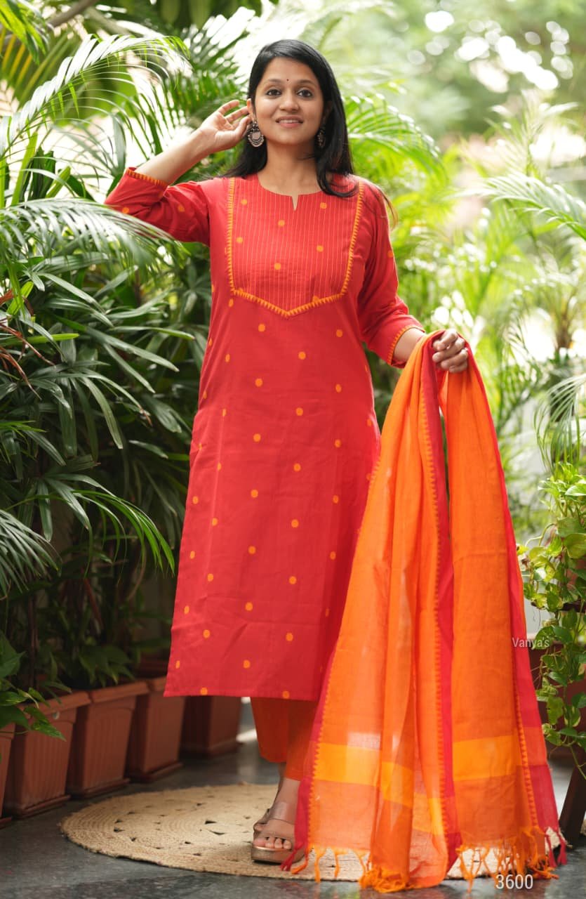Pure Handloom Pattu Narayani Cotton Kurti Set 6 Pure Handloom Pattu Narayani Cotton Kurti Set - Image 6