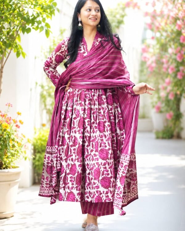 Elegant Alia cut Kurta set