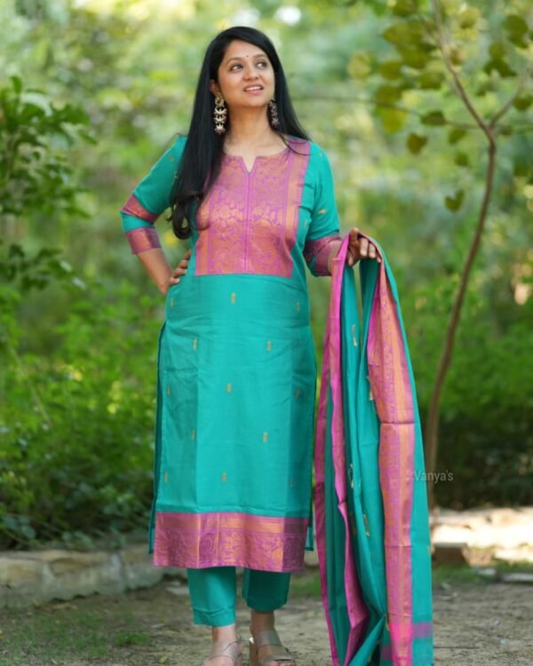Royal blue border and traditional kurti set
