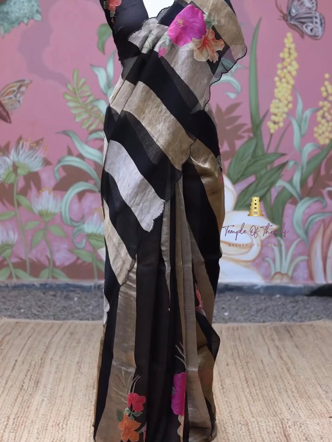 Banarasi Handloom Pure Tissue Kora Strip Saree 4 Banarasi Handloom Pure Tissue Kora Strip Saree - Image 4