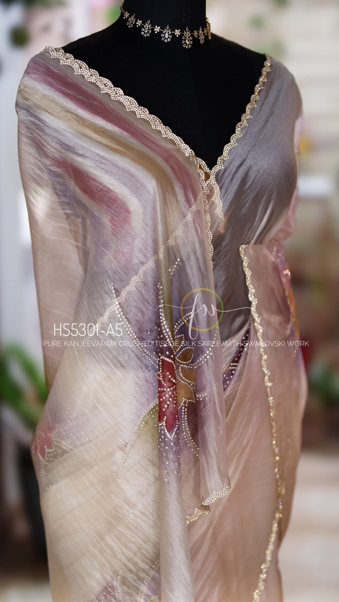 Crushed Kanjeevaram Tissue Silk Saree 25 Crushed Kanjeevaram Tissue Silk Saree - Image 25