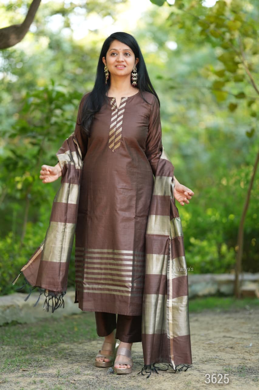 Banarasi Silk Suit Set 4 Banarasi Silk Suit Set - Image 4