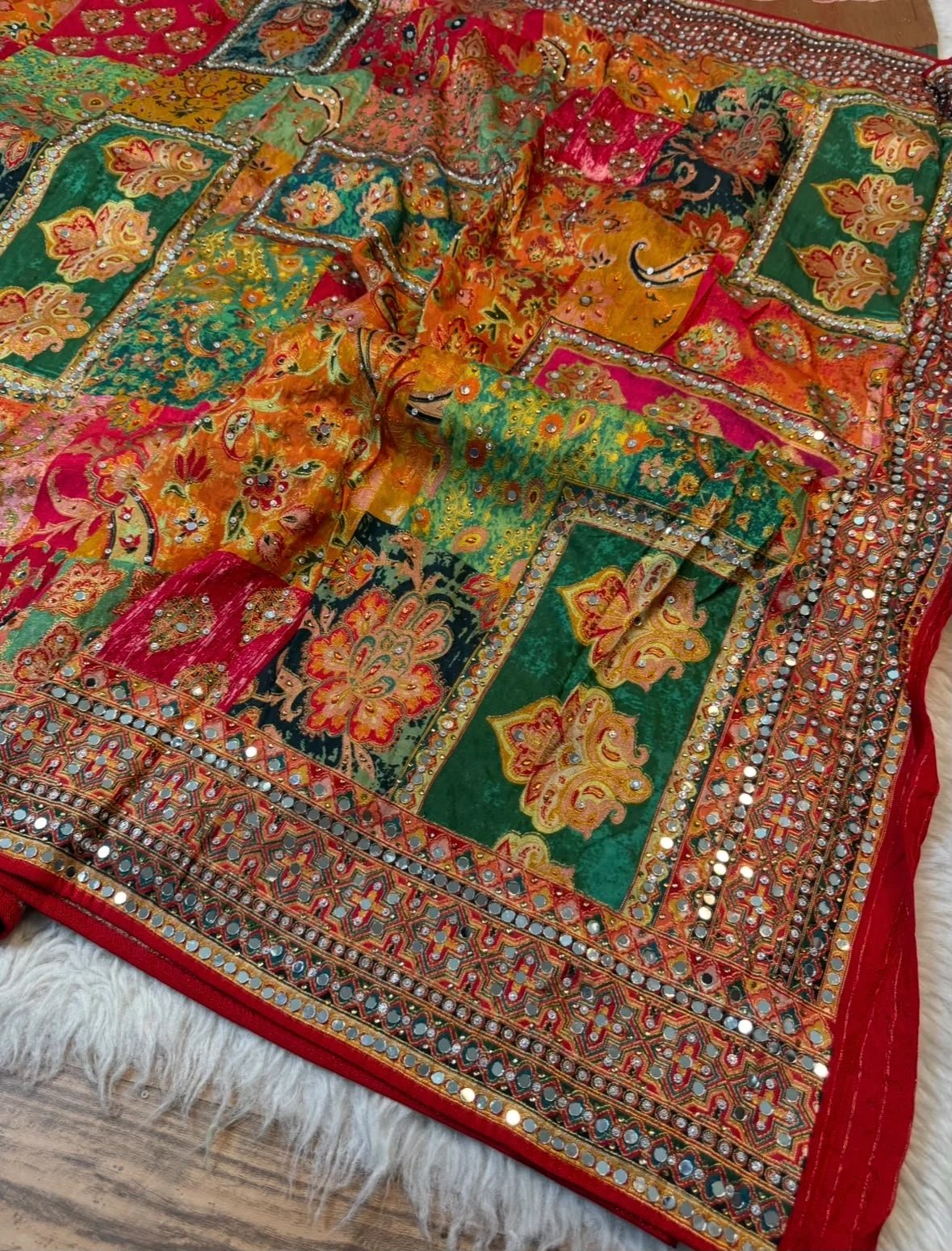 Designer collection gorgeous Pure Georgette Saree 2 Designer collection gorgeous Pure Georgette Saree - Image 2