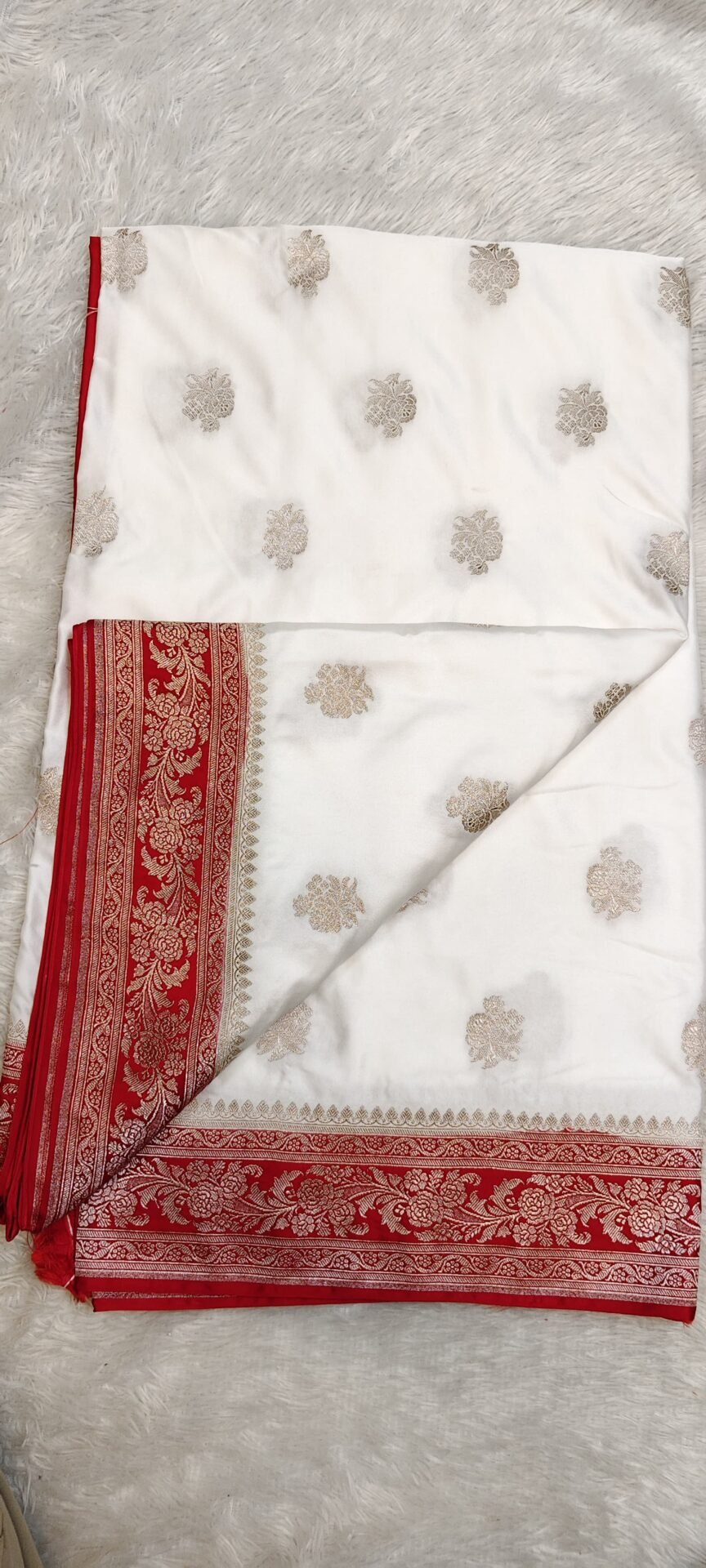 Mashru Katan Soft Silk Saree 6 Mashru Katan Soft Silk Saree - Image 6