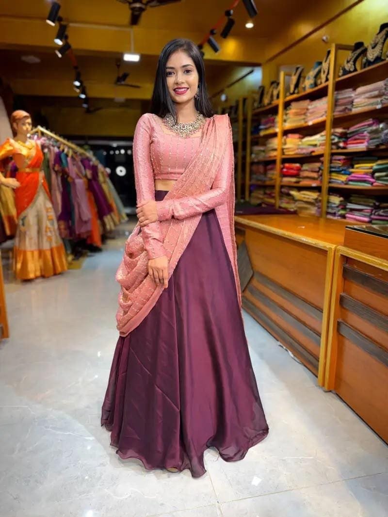 Saundarya Designer Lehenga Set | Eflina 18 Saundarya Designer Lehenga Set | Eflina1