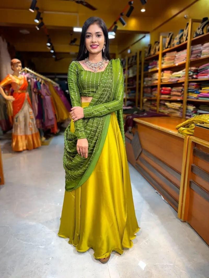 Saundarya Designer Lehenga Set | Eflina 1 Saundarya Designer Lehenga Set | Eflina1