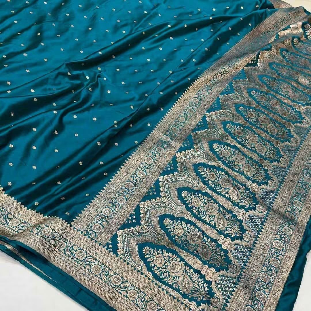 Banarasi Handloom Mashru Silk Saree with Beautiful Zari Pallu 6 Banarasi Handloom Mashru Silk Saree with Beautiful Zari Pallu