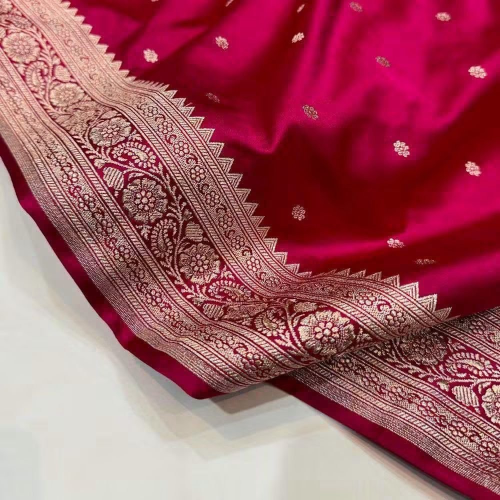 Banarasi Handloom Mashru Silk Saree with Beautiful Zari Pallu 3 Banarasi Handloom Mashru Silk Saree with Beautiful Zari Pallu - Image 3