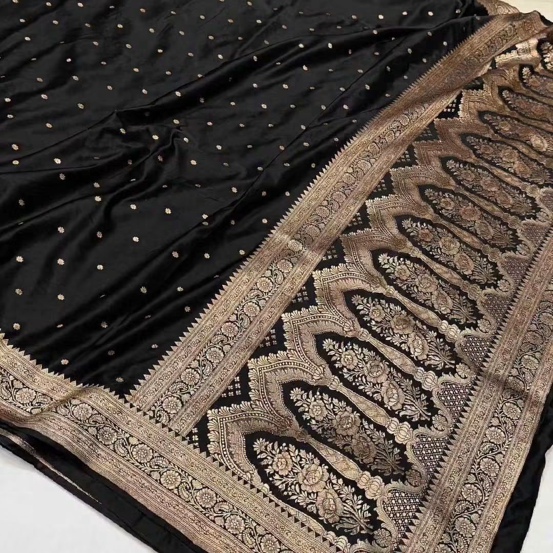 Banarasi Handloom Mashru Silk Saree with Beautiful Zari Pallu 11 Banarasi Handloom Mashru Silk Saree with Beautiful Zari Pallu