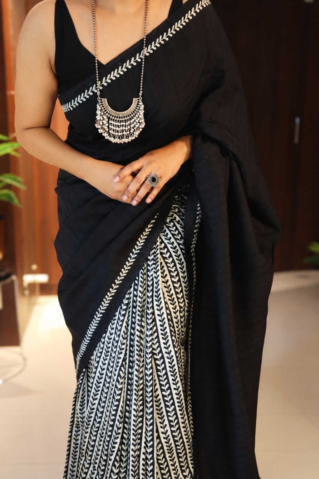 Black Handpainted Tussar Silk Saree 5 Black Handpainted Tussar Silk Saree - Image 5