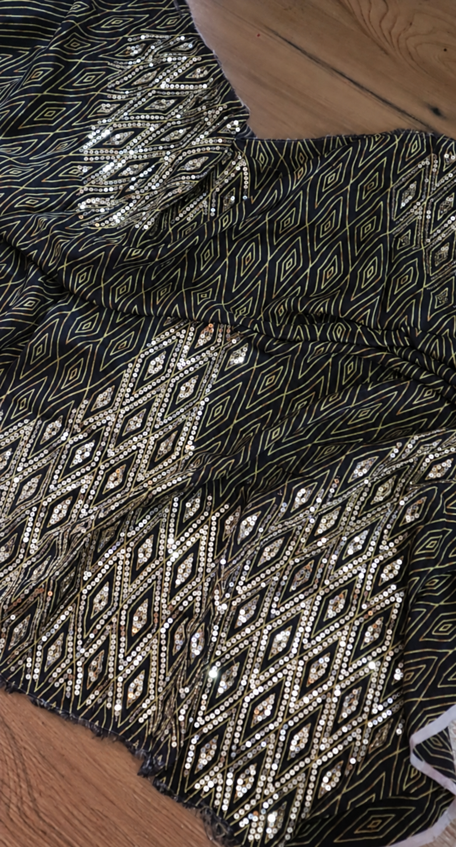 Black Pure Crepe Silk Cocktail Saree with Gold Zari and Sequins 4 Black pure crepe silk cocktail saree with gold zari geometric patterns and handwork sequins