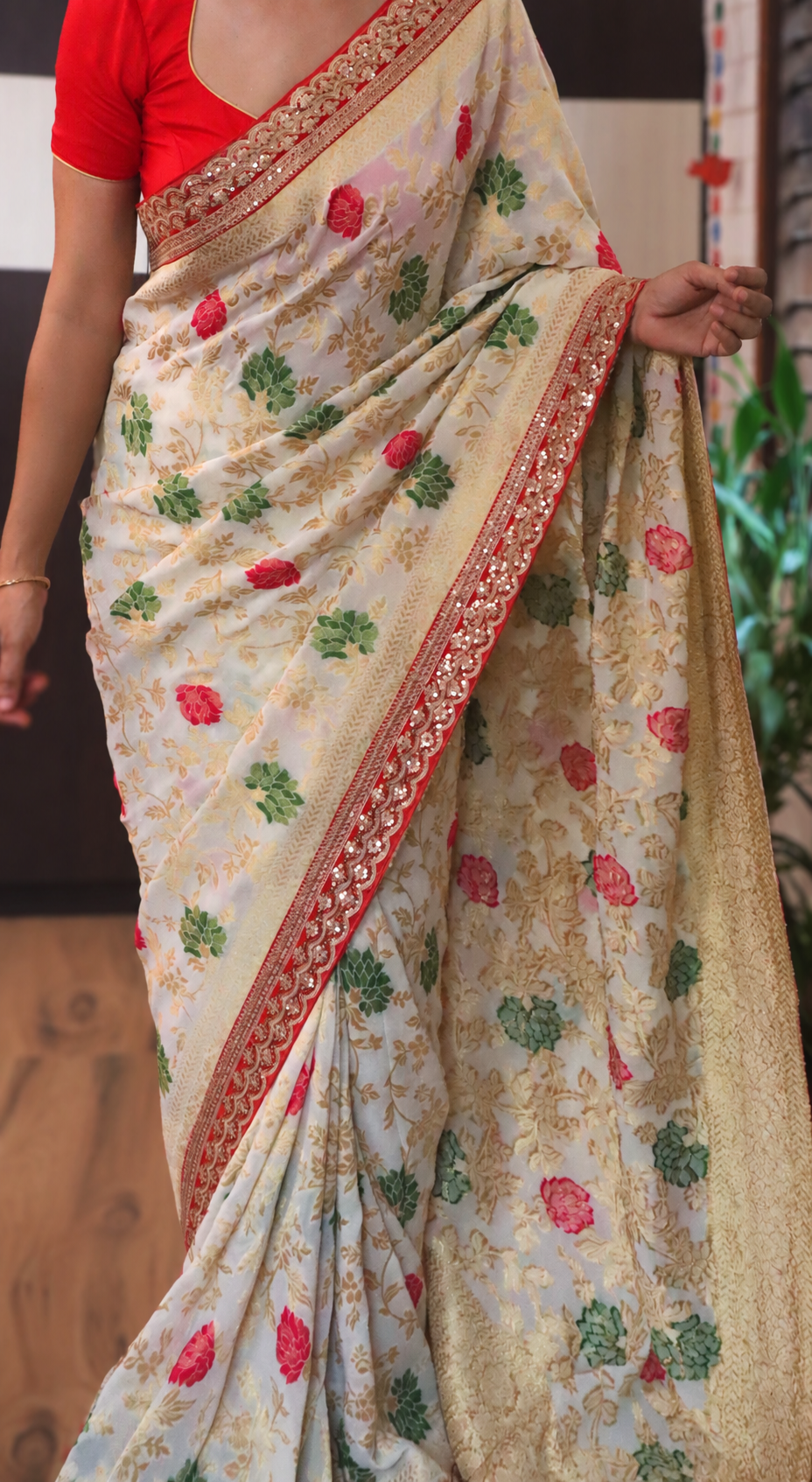 Pure Khaddi Georgette Saree with Beautiful Meenakari Jaal 2 Pure Khaddi Georgette Saree with Beautiful Meenakari Jaal