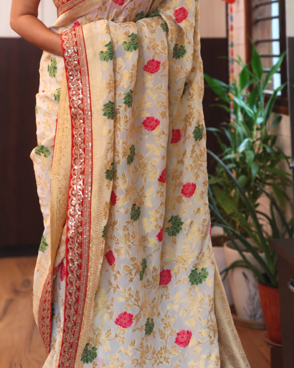 Pure Khaddi Georgette Saree with Beautiful Meenakari Jaal