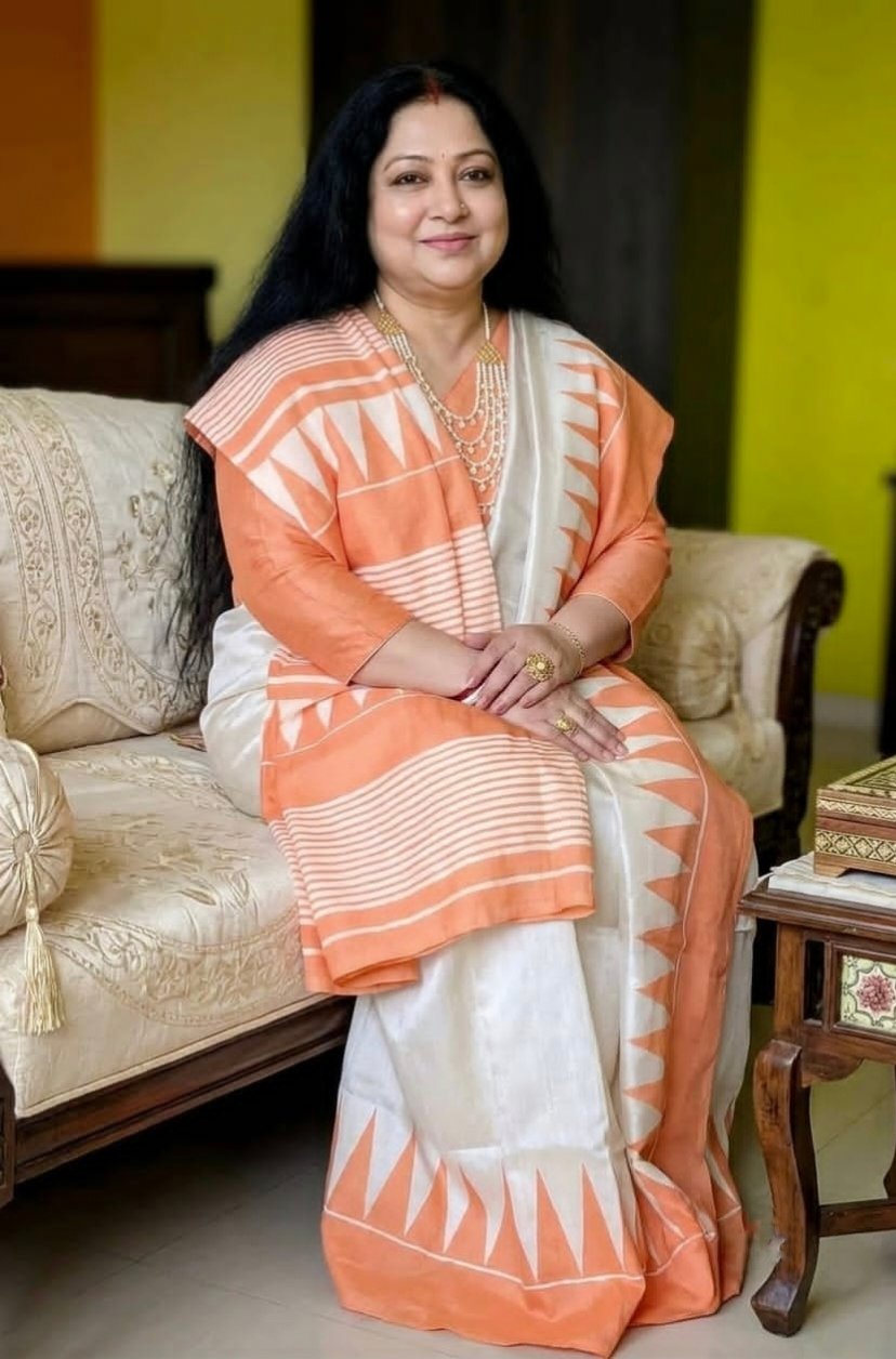 Bishnupuri Handloom Pure Silk Hand Printed Saree 3 Bishnupuri handloom pure silk hand printed saree Cream and Peach