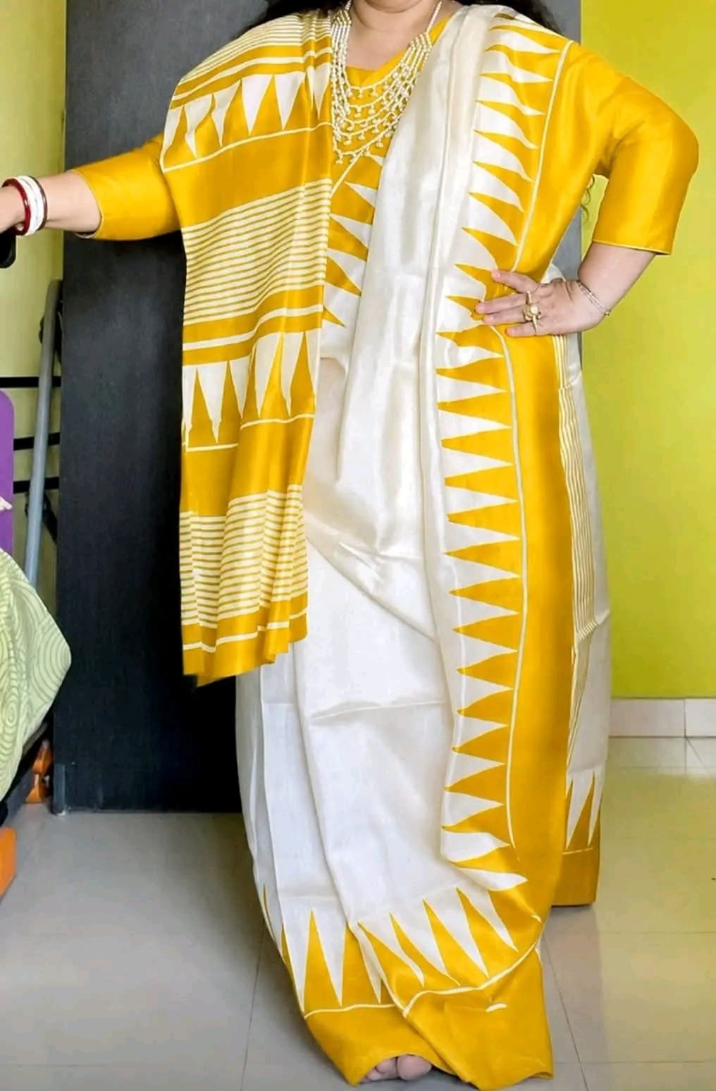 Bishnupuri Handloom Pure Silk Hand Printed Saree 4 Bishnupuri handloom pure silk hand printed saree Cream and Yellow