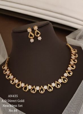 AD White Floral Teardrop Necklace Set 7 AD White Floral Teardrop Necklace Set in gold-tone finish