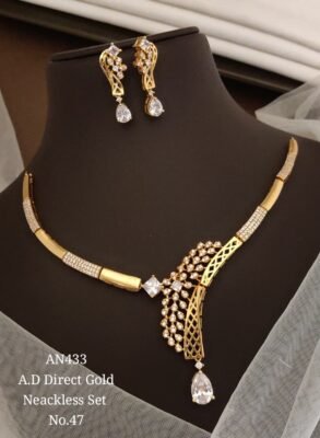 AD Lattice Teardrop Pendant Necklace Set 2 AD Lattice Teardrop Pendant Necklace Set with matching earrings in gold-tone finish