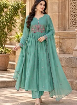 Sea green mul cotton embroidered kurti set – product view 6