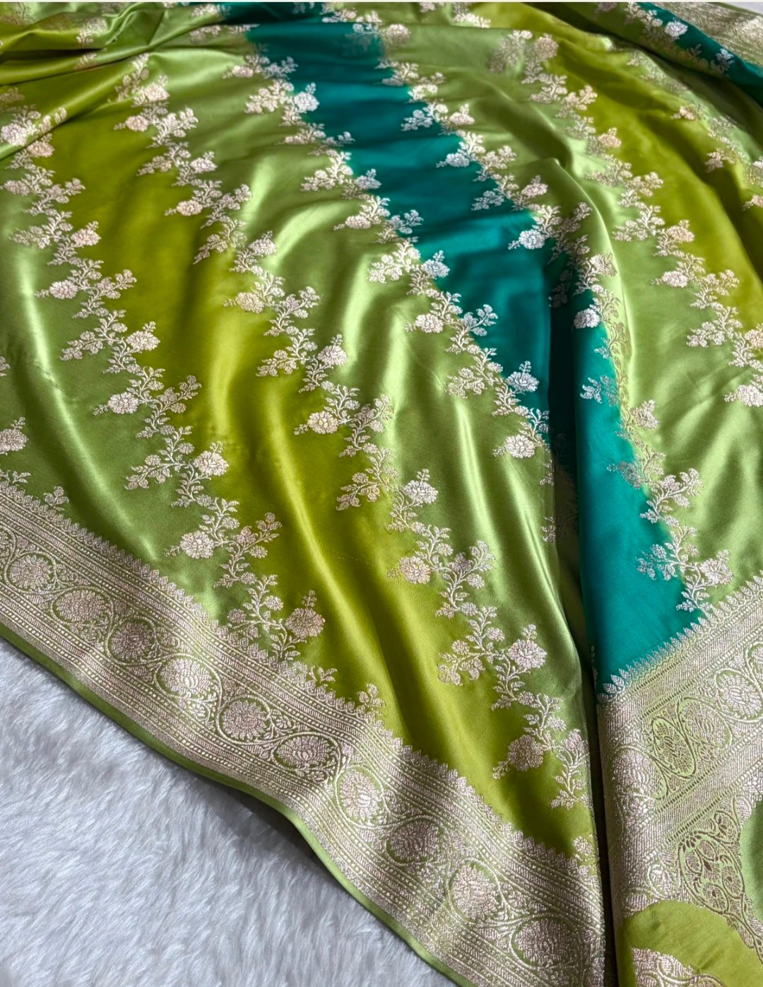 Lime Green and Teal Banarasi Mashroo Katan Silk Saree 1 Lime Green and Teal Banarasi Mashroo Katan silk saree with Ada floral pattern