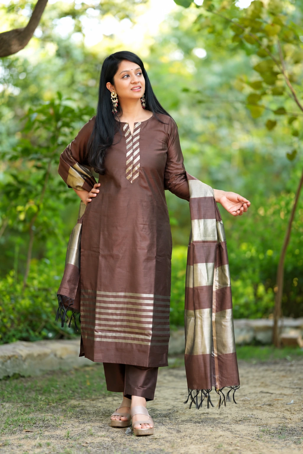 Brown Banarasi Silk Suit Set with Zari Dupatta 1 Brown Banarasi silk suit set with matching pants and golden zari striped dupatta