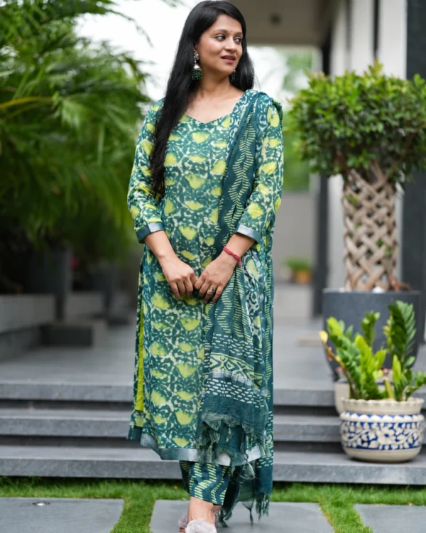 Green pure linen hand block suit set with cotton pants and linen dupatta