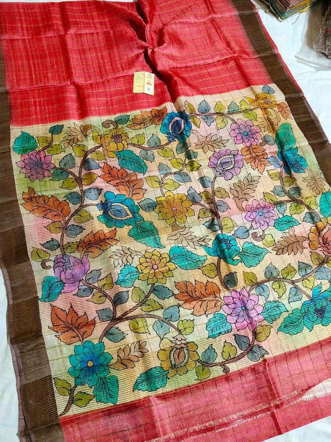 Pure Handloom Tussar Saree with Checks Zari Border and Kalamkari Pallu 7 Pure handloom tussar saree – Coral Red / Cream Floral Pallu