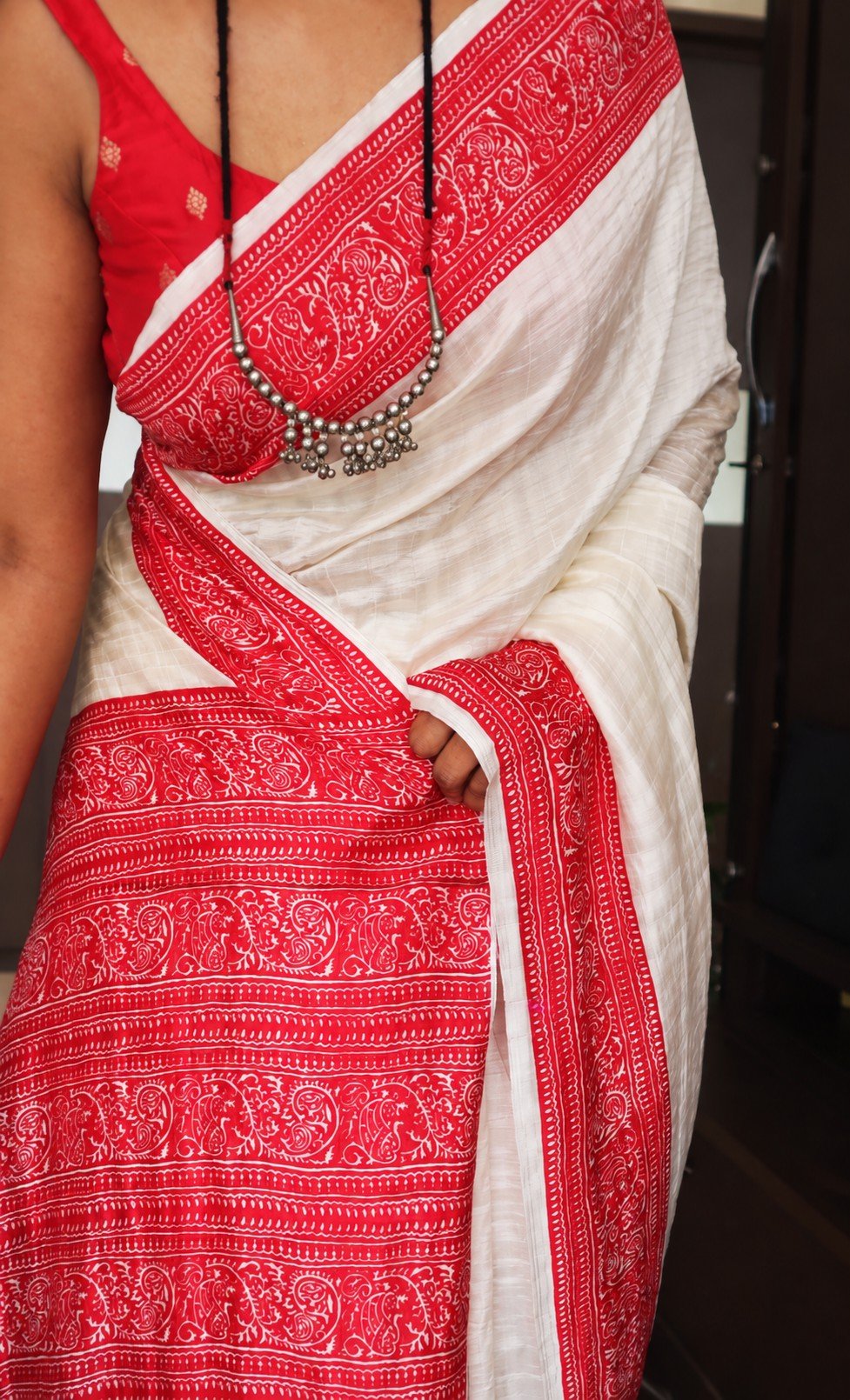 Pure Tussar Silk Kalamkari Block Print Saree 1 Ivory Pure Tussar Silk Kalamkari saree red border front view
