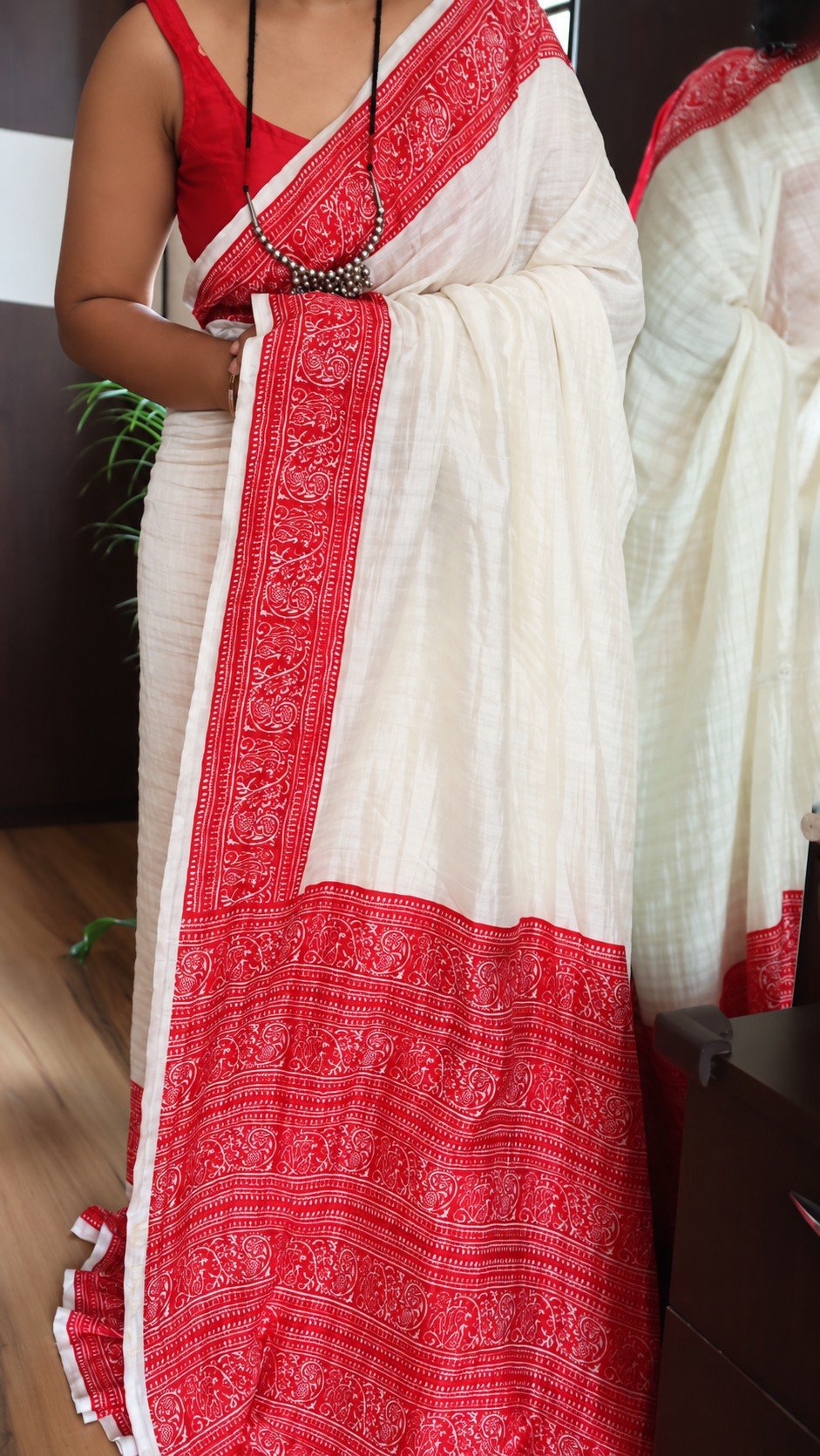 Pure Tussar Silk Kalamkari Block Print Saree 3 Ivory Pure Tussar Silk Kalamkari saree red border full drape