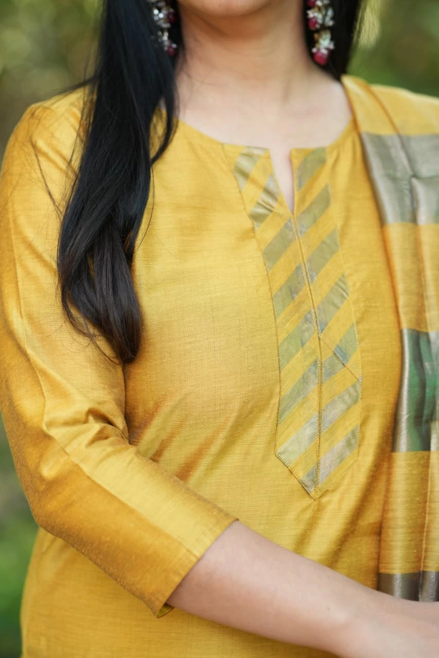 Yellow Banarasi Silk Suit Set with Zari Dupatta 2 Yellow Banarasi silk kurta neckline and fabric detail